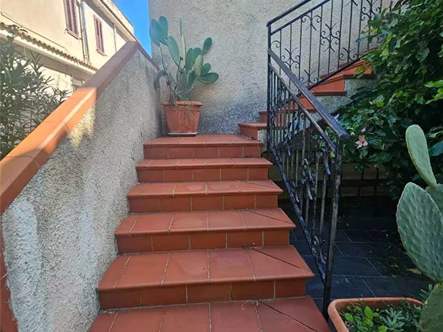 Immagine 9 di Villa in vendita  in Via Dei Mille, 86 a Noto