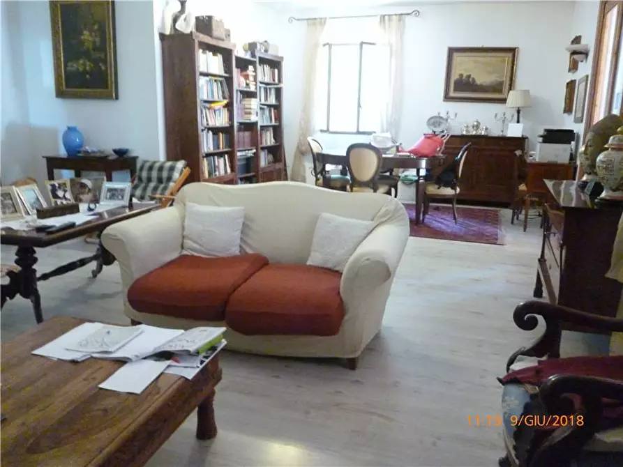 Immagine 3 di Villa in vendita  in Via DEI COSMONAUTI, 27 a Siracusa