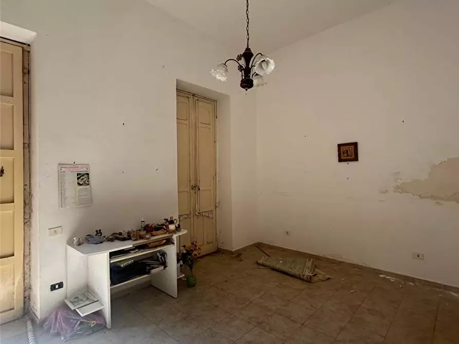 Immagine 10 di Villa in vendita  in Via Sbano Corrado, 7/9/11 a Noto