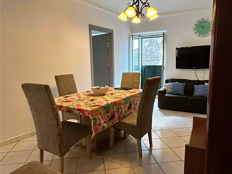 Immagine 4 di Villa in vendita  in Via Vico Agliastro, 7 a Noto