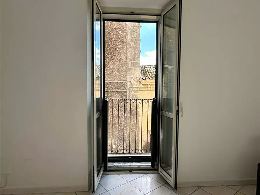 Immagine 8 di Villa in vendita  in Via Vico Agliastro, 7 a Noto