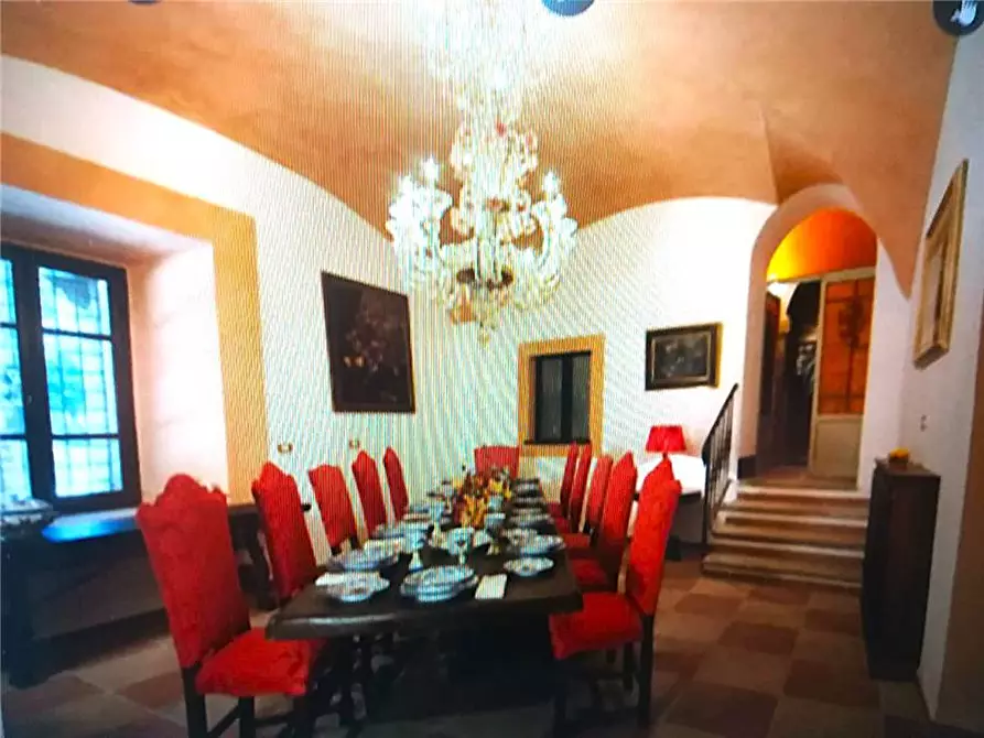 Immagine 8 di Castello in vendita  in Via Del Proconsolo, 10 a Pontassieve