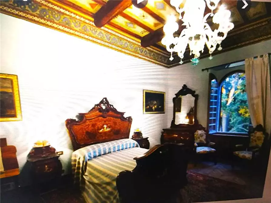 Immagine 9 di Castello in vendita  in Via Del Proconsolo, 10 a Pontassieve