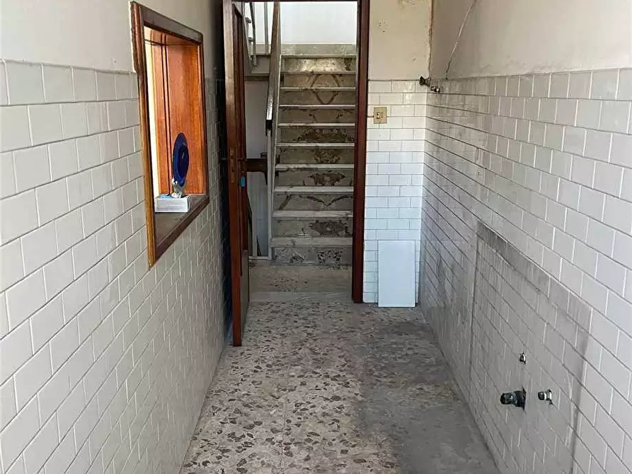 Immagine 3 di Casa bifamiliare in vendita  in C.so Vittorio Emanuele, 34 a Grammichele