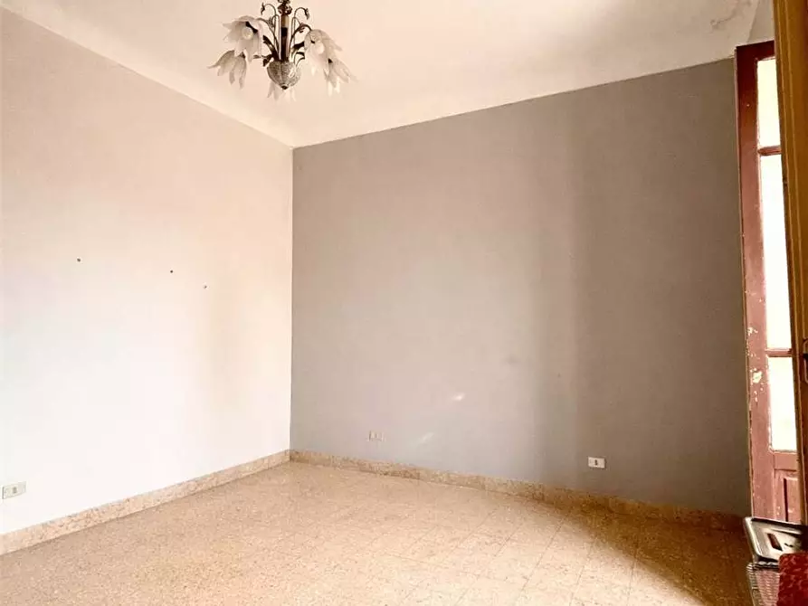 Immagine 4 di Appartamento in vendita  in Via Cavour, 99 a Noto