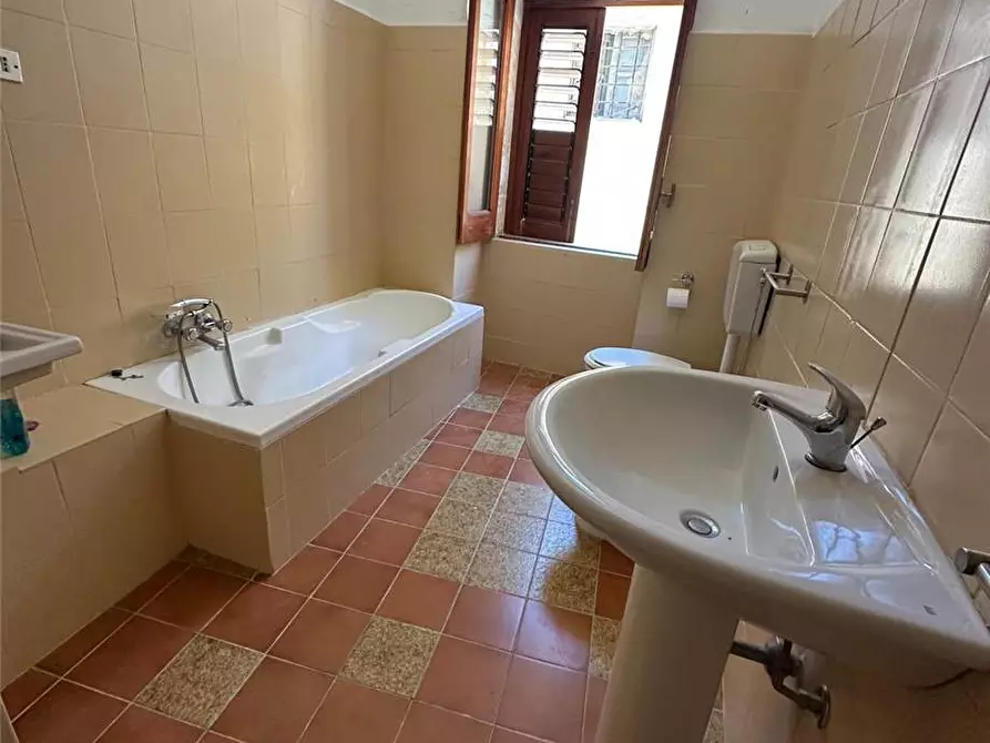 Immagine 10 di Villa in vendita  in Via Ronco Camelia, 4/5 a Noto