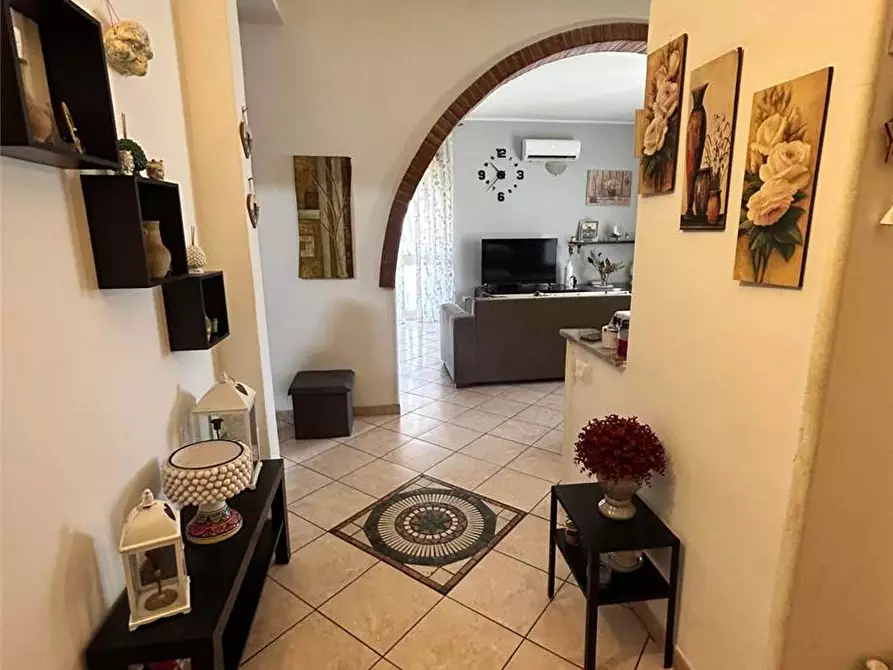Immagine 2 di Appartamento in vendita  a Noto