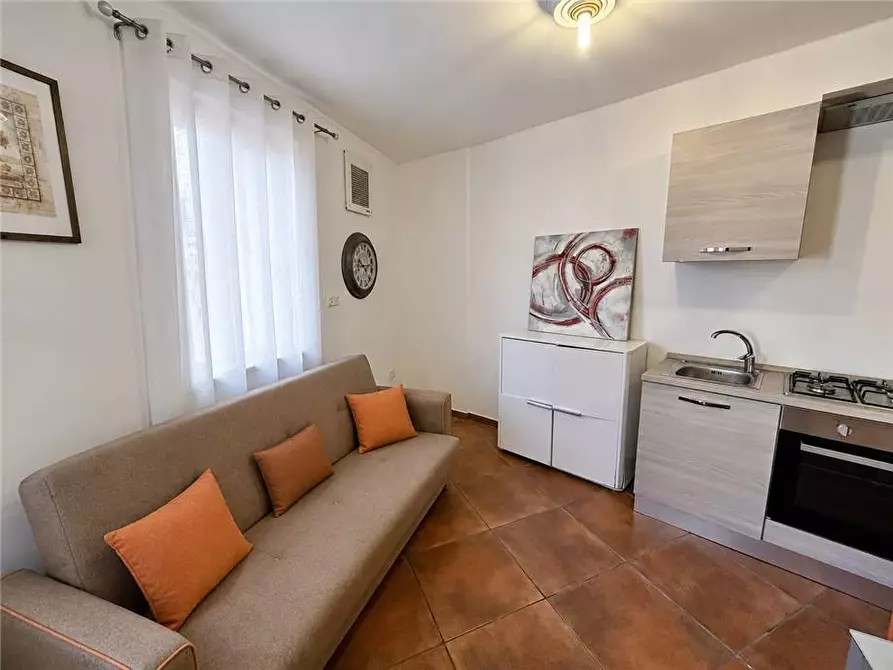 Immagine 3 di Villa in vendita  a Noto