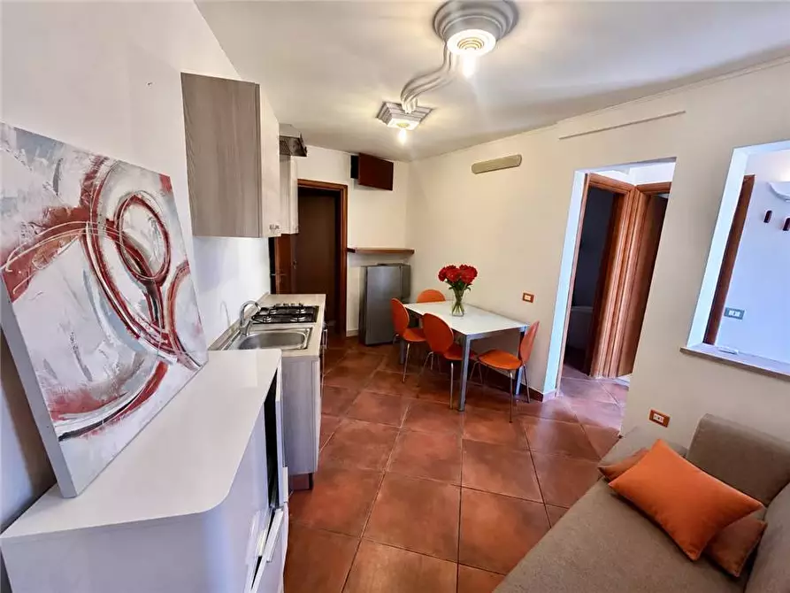 Immagine 4 di Villa in vendita  a Noto