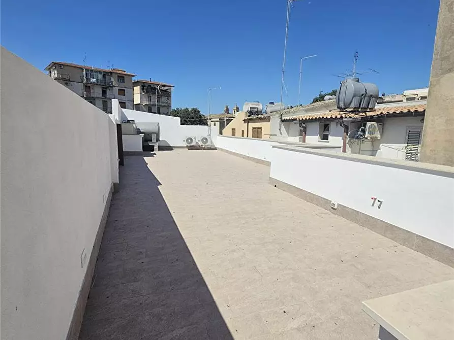 Immagine 7 di Villa in vendita  in Via Angelo Cavarra, 90 a Noto