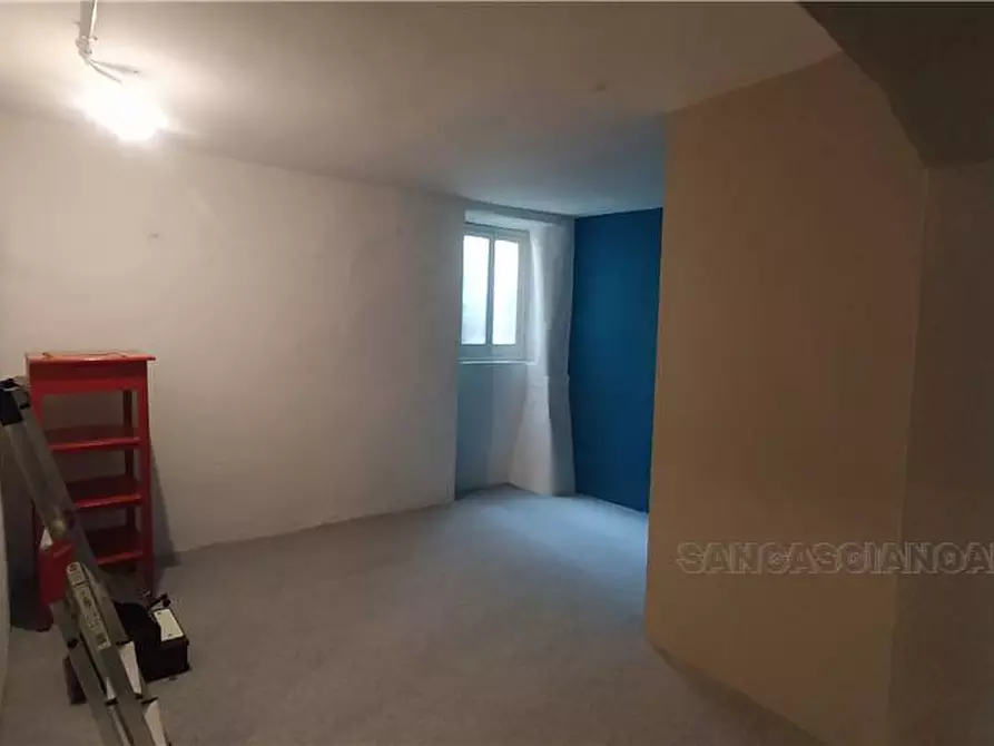 Immagine 2 di Deposito in affitto  a San Casciano In Val Di Pesa