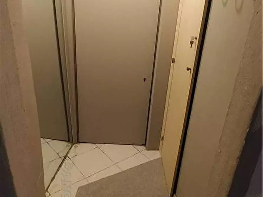 Immagine 4 di Deposito in affitto  a San Casciano In Val Di Pesa