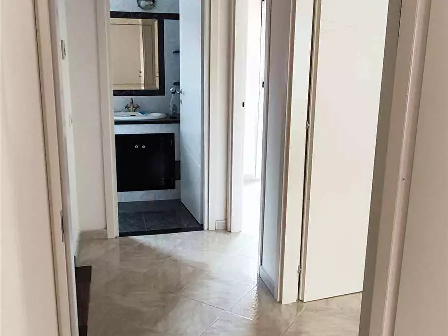 Immagine 6 di Villa in vendita  in Via Via del Popolo, 6 a Assemini