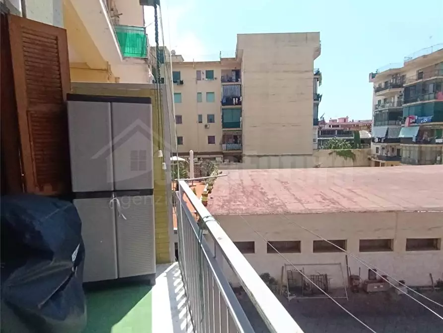 Immagine 10 di Appartamento in vendita  a Melito Di Napoli
