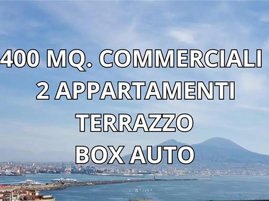 Immagine 1 di Appartamento in vendita  a Napoli