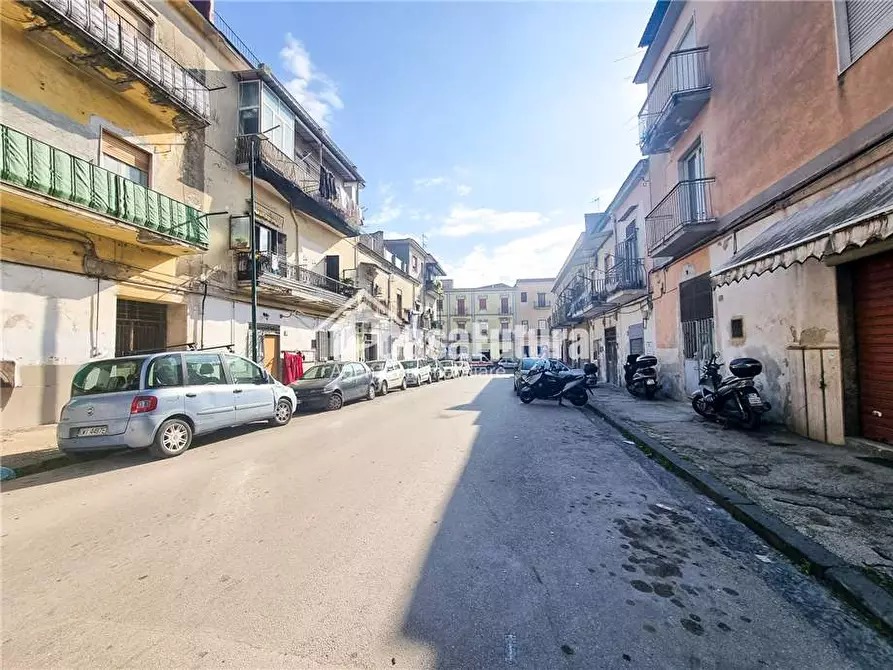 Immagine 9 di Appartamento in vendita  a Napoli