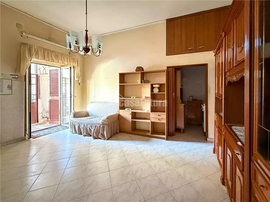 Immagine 2 di Appartamento in vendita  a Napoli