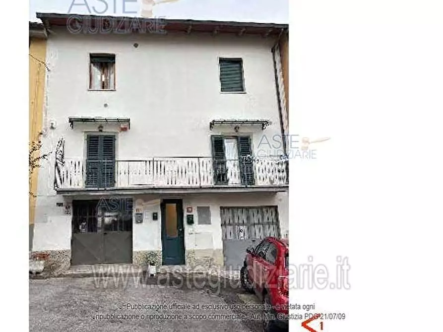 Immagine 1 di Appartamento in vendita  in Via GRAMSCI a Vaiano