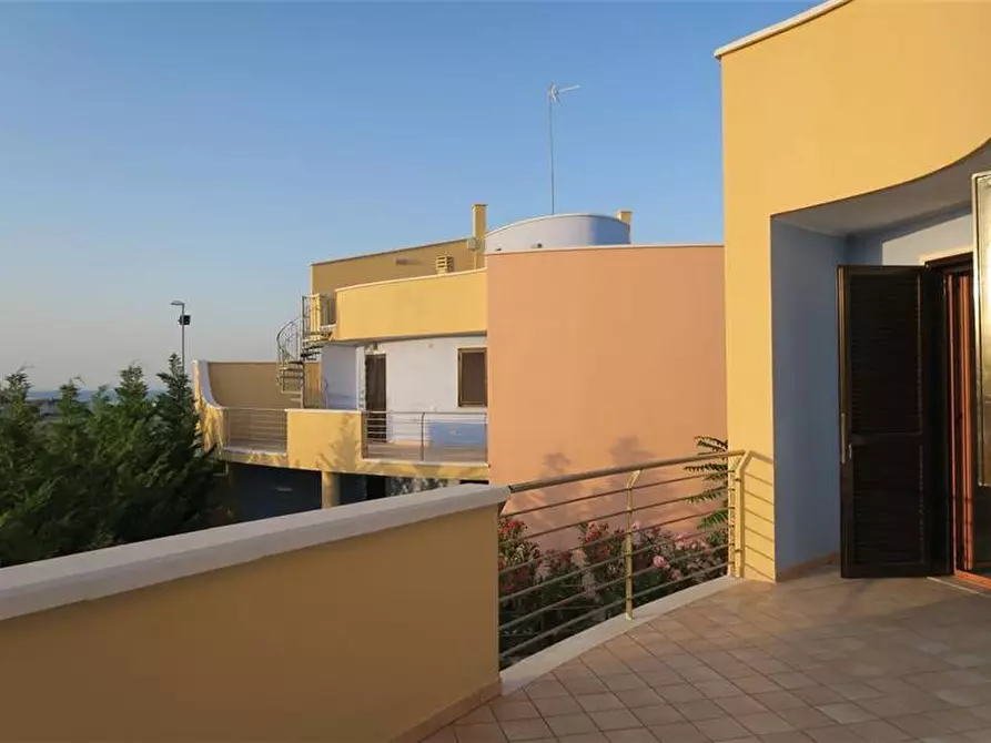 Immagine 3 di Appartamento in vendita  a Margherita Di Savoia