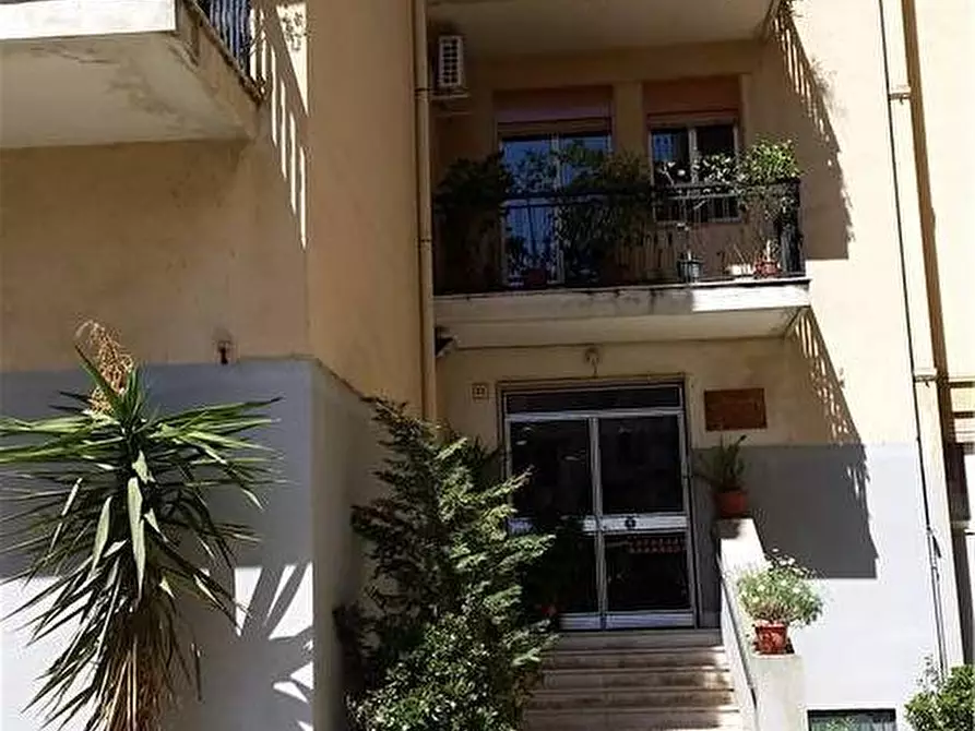 Immagine 2 di Appartamento in vendita  a Messina