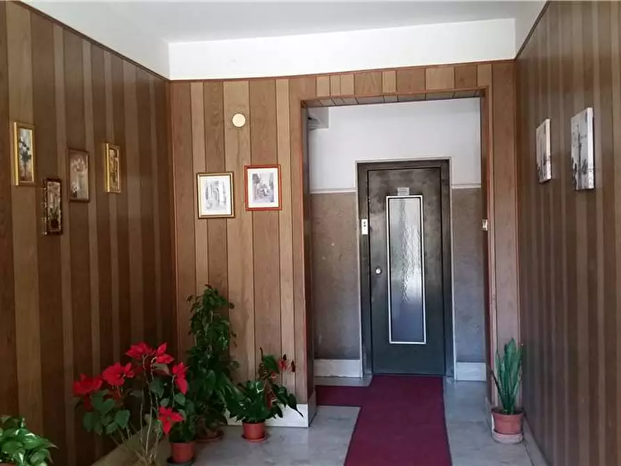 Immagine 3 di Appartamento in vendita  a Messina
