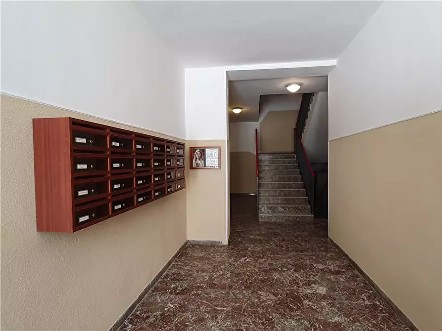 Immagine 3 di Appartamento in vendita  in Via Pietro Longo, 14 a Messina