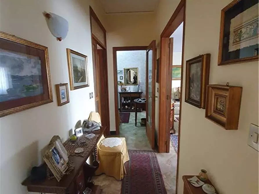 Immagine 14 di Appartamento in vendita  in Via G. Garibaldi, 439 a Messina