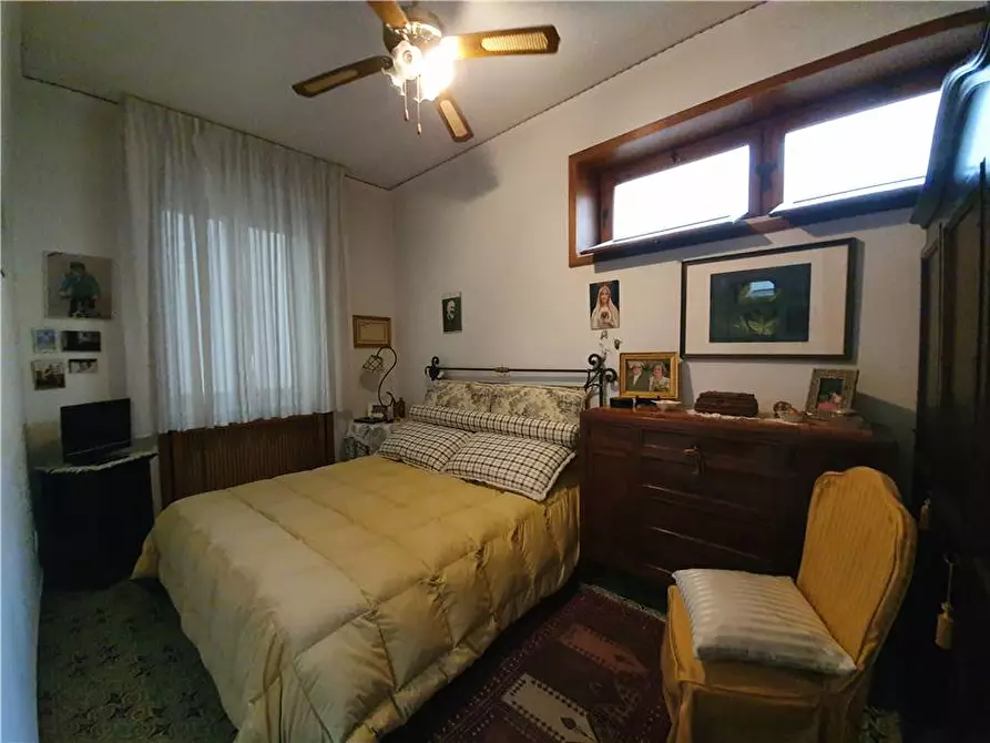 Immagine 23 di Appartamento in vendita  in Via G. Garibaldi, 439 a Messina