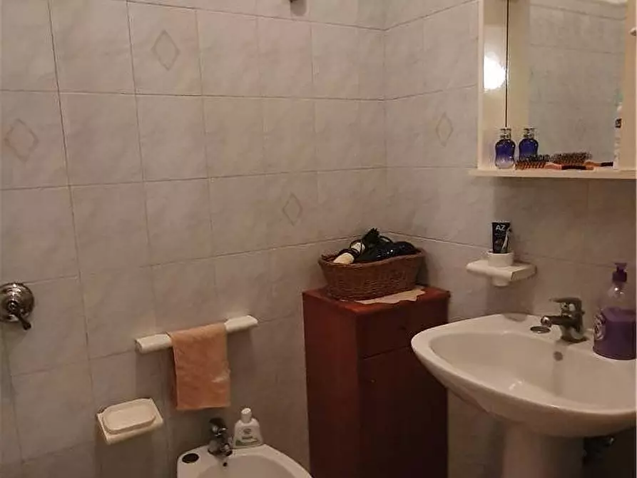 Immagine 25 di Appartamento in vendita  in Via G. Garibaldi, 439 a Messina
