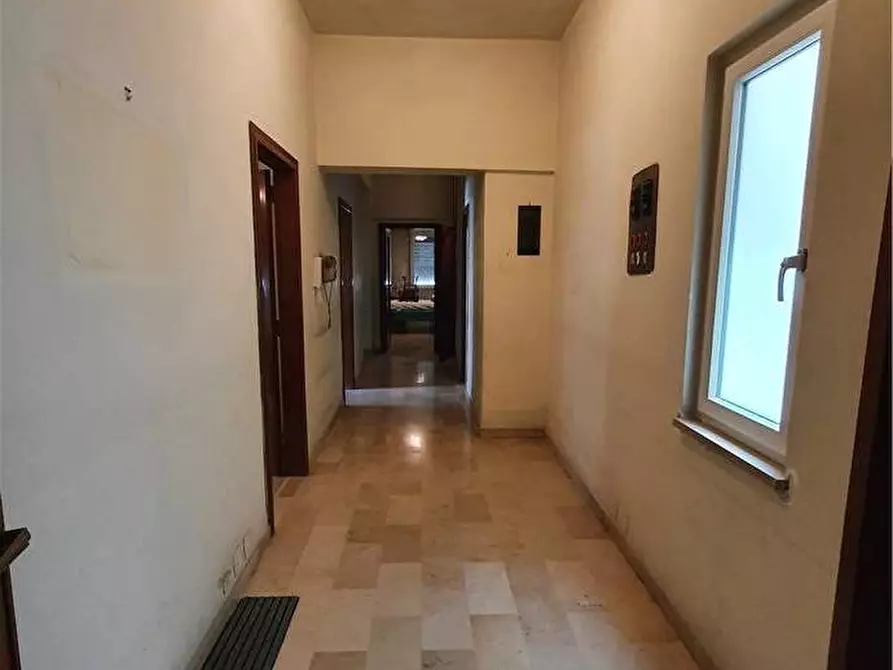 Immagine 13 di Appartamento in vendita  in V.le della Libertà, 41 a Messina