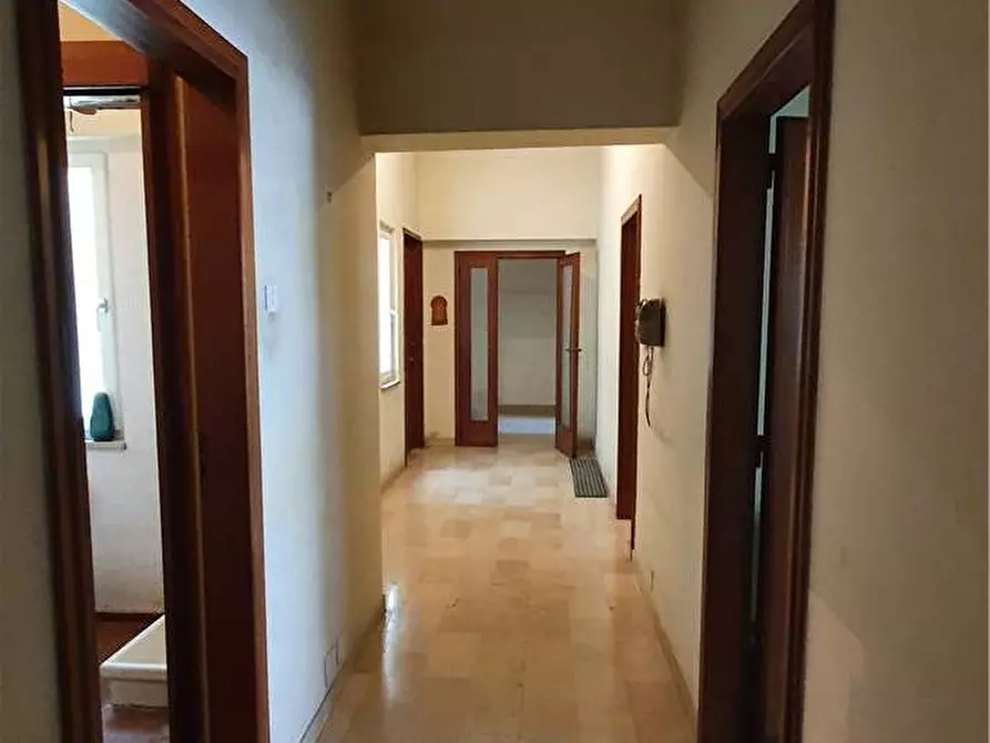 Immagine 16 di Appartamento in vendita  in V.le della Libertà, 41 a Messina