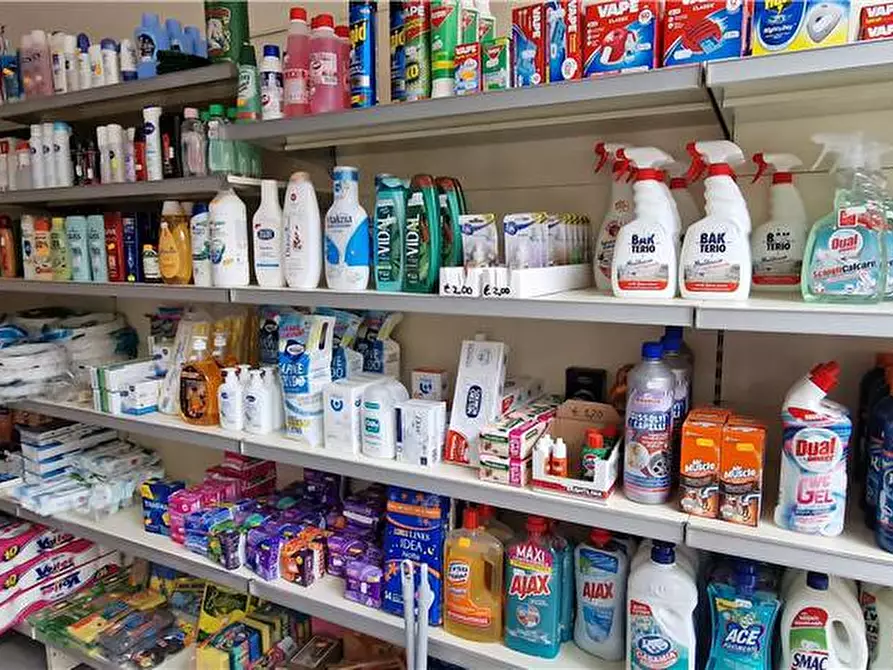 Immagine 4 di Attività commerciale in vendita  in Via Nazionale a Rometta