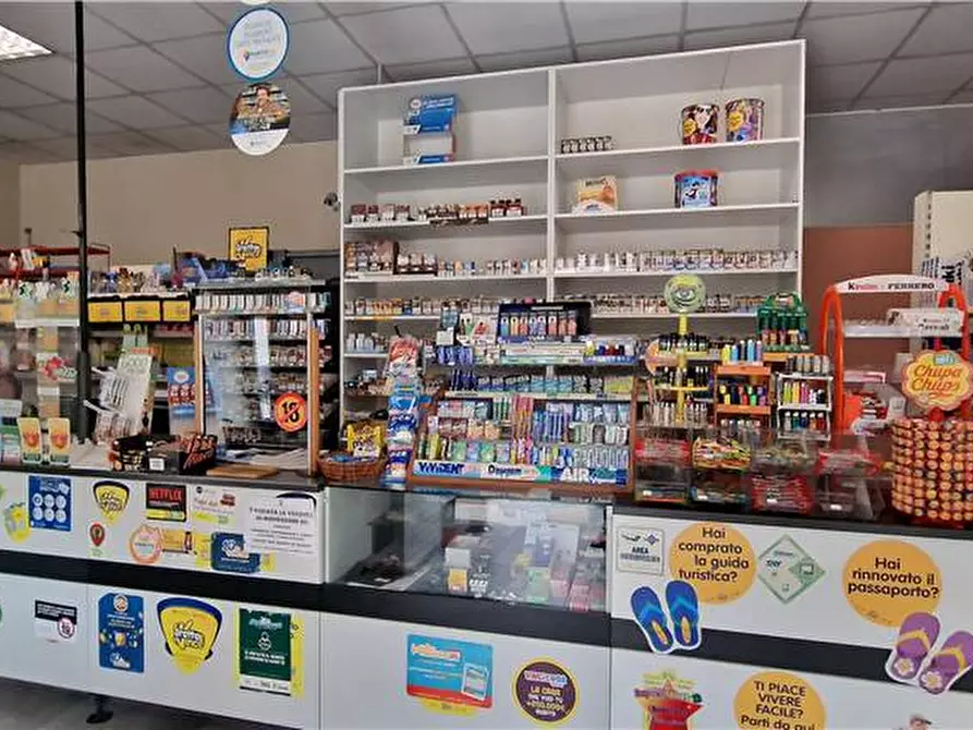 Immagine 6 di Attività commerciale in vendita  in Via Nazionale a Rometta