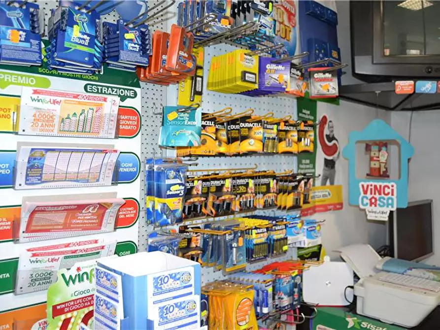 Immagine 8 di Attività commerciale in vendita  in Via Nazionale a Rometta