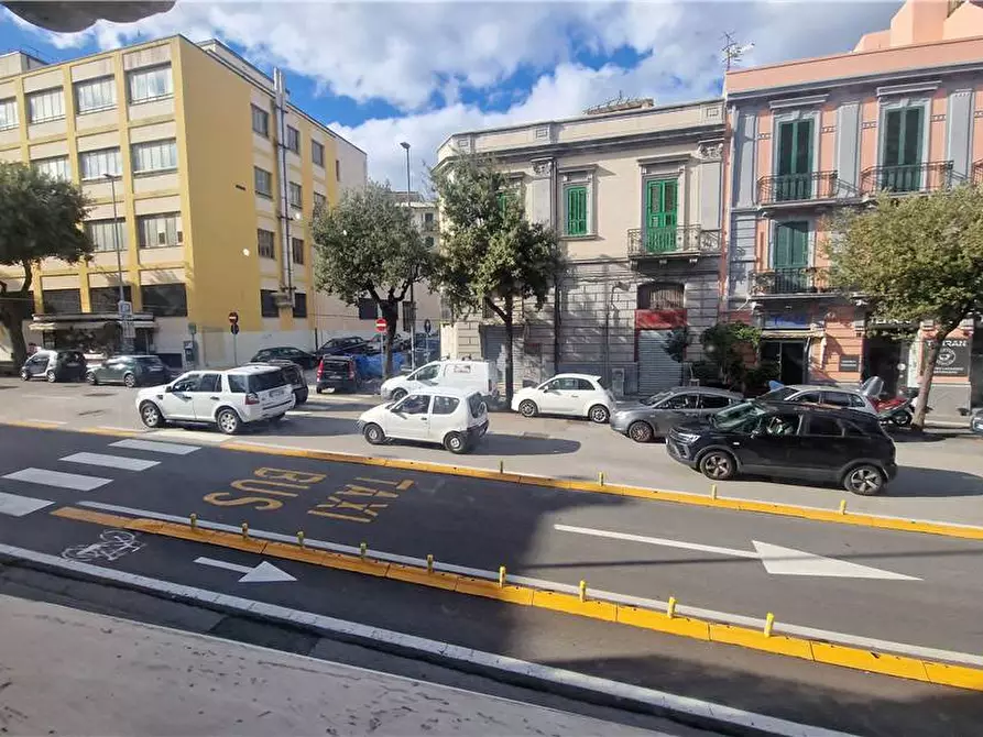 Immagine 14 di Attività commerciale in vendita  in C.so Cavour, 46 a Messina