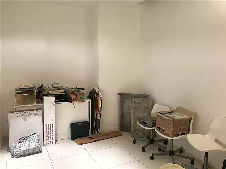 Immagine 16 di Ufficio in vendita  in V.le Boccetta, 41 a Messina