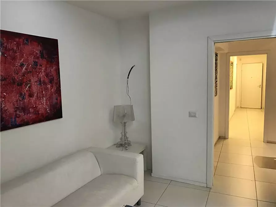 Immagine 8 di Ufficio in vendita  in V.le Boccetta, 41 a Messina