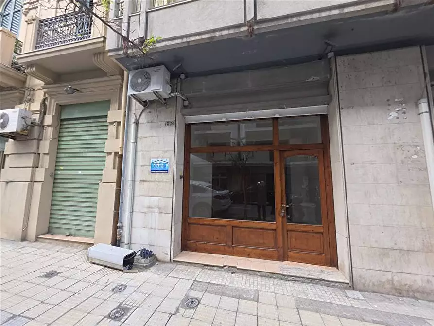Immagine 23 di Attività commerciale in affitto  in Via Centonze, 182 a Messina