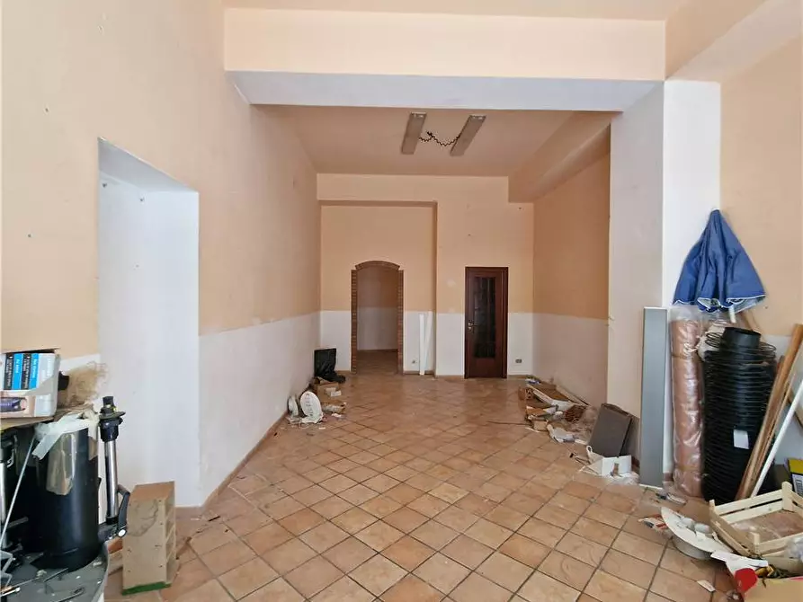 Immagine 6 di Attività commerciale in affitto  in Via Centonze, 182 a Messina