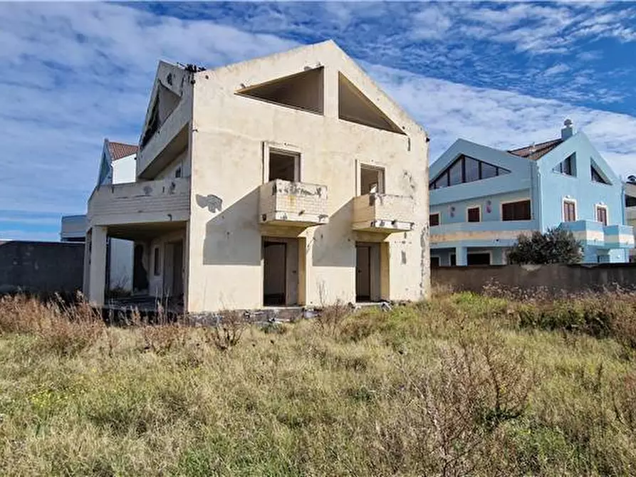 Immagine 5 di Villa in vendita  in Via Lungomare a Messina