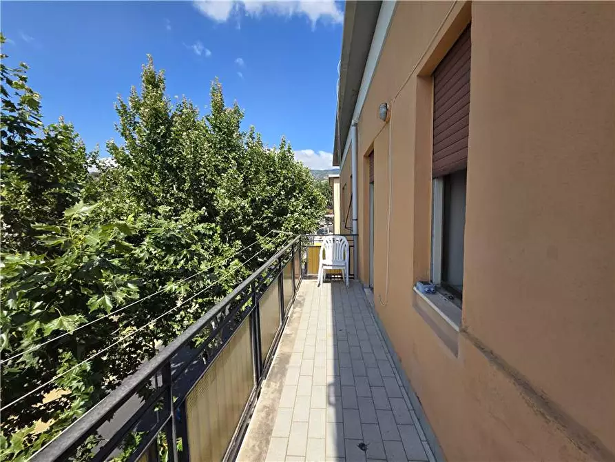 Immagine 10 di Appartamento in vendita  in Via Socrate, 17 a Messina