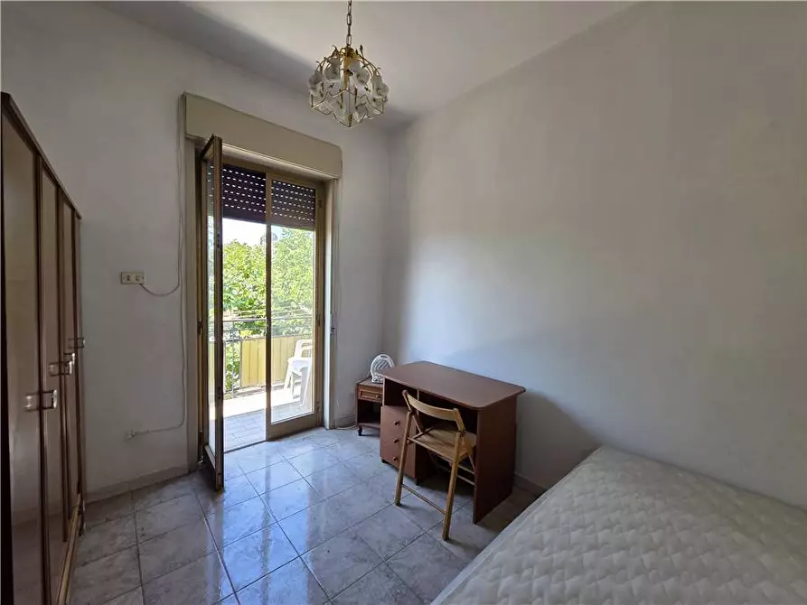 Immagine 13 di Appartamento in vendita  in Via Socrate, 17 a Messina