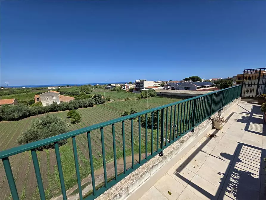 Immagine 21 di Mansarda in vendita  in Via Nazionale, 163 a Torregrotta