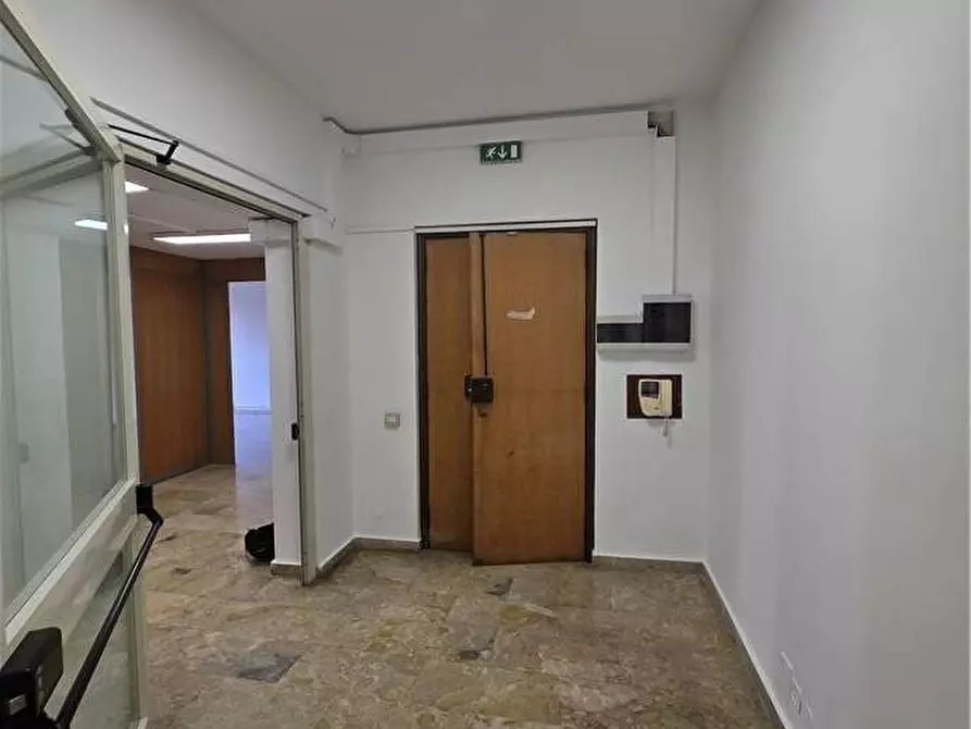Immagine 3 di Ufficio in affitto  in Via Giordano Bruno, 106 a Messina