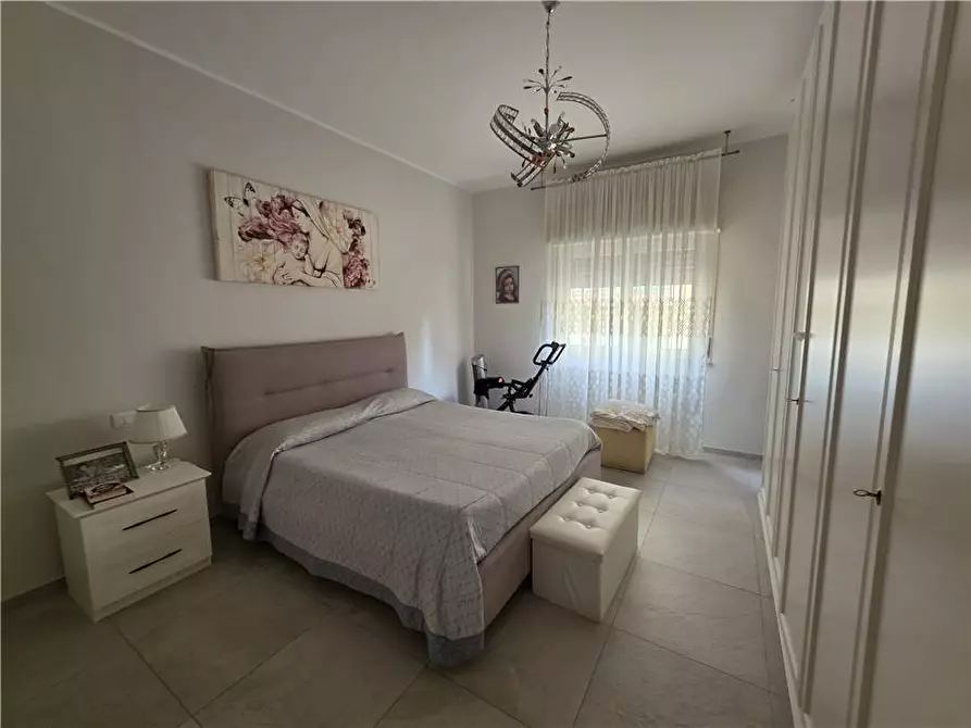 Immagine 14 di Appartamento in vendita  in V.le dei Tigli, 15 a Messina