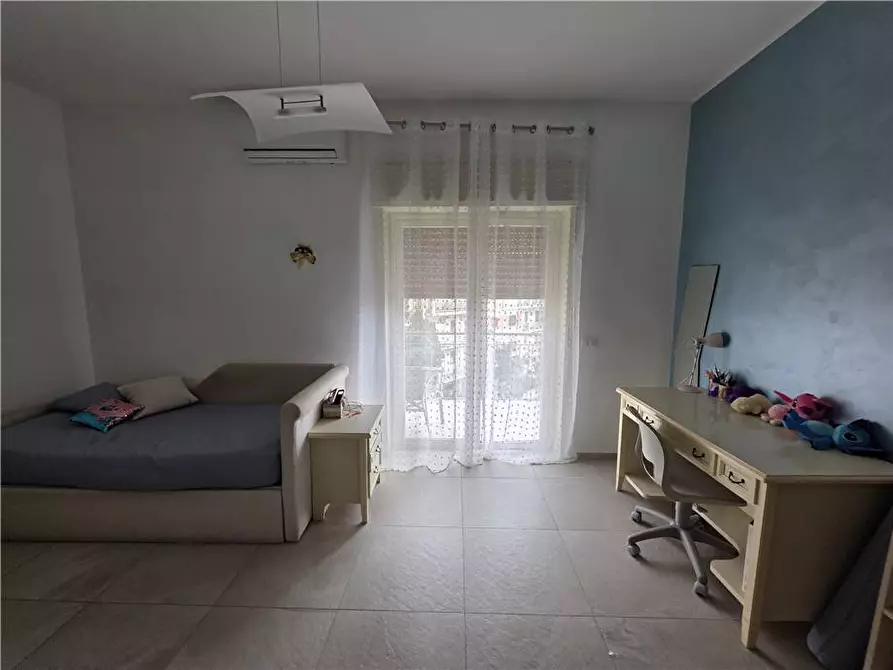 Immagine 19 di Appartamento in vendita  in V.le dei Tigli, 15 a Messina
