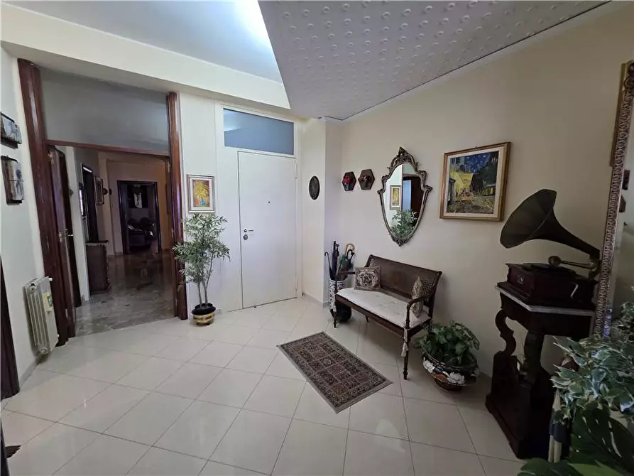 Immagine 4 di Appartamento in vendita  in V.le della Libertà, 219 a Messina