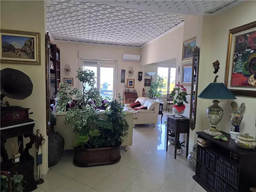 Immagine 5 di Appartamento in vendita  in V.le della Libertà, 219 a Messina