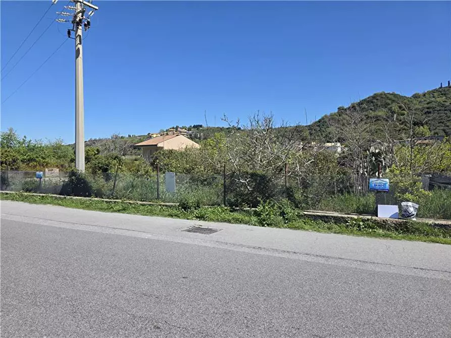 Immagine 9 di Terreno in vendita  in Via Kennedy, 35 a Saponara