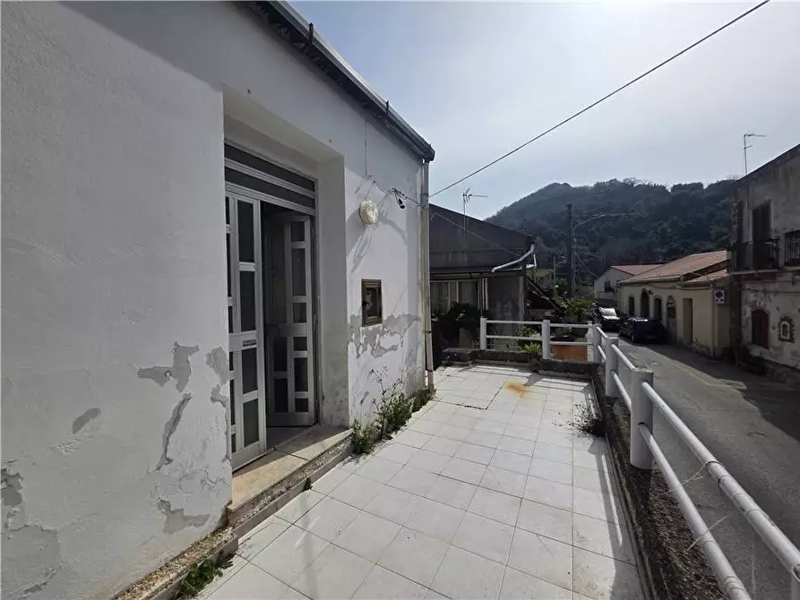 Immagine 3 di Villa in vendita  in Via roma, 245 a Saponara